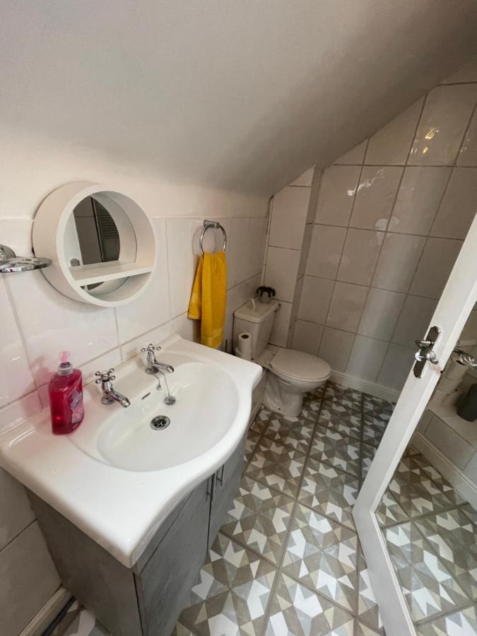 1 Bed Flat At Drum Street EDI Exterior foto